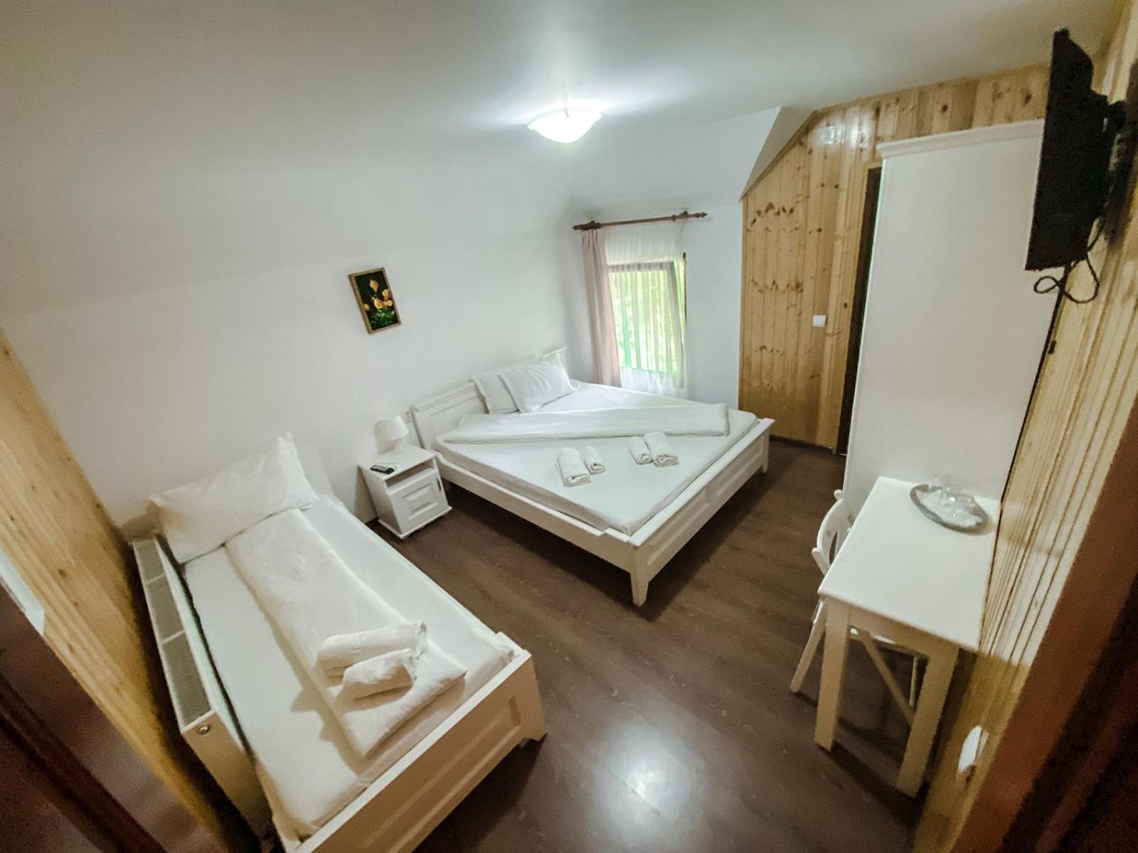 Pensiunea Petru Şugag Habitación foto